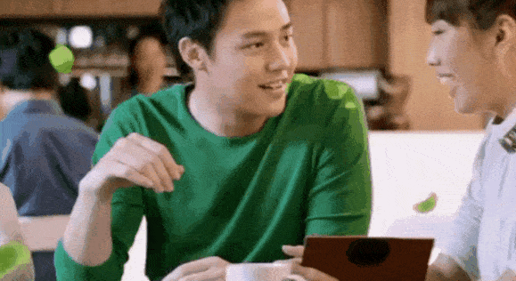 1765359961139119.gif